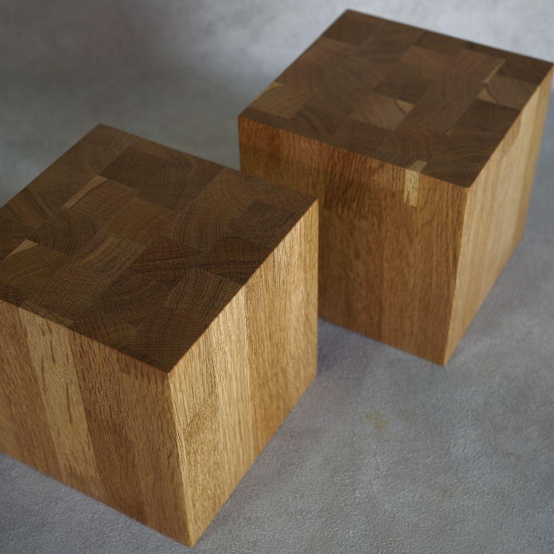 〈専用〉ナラ材の立方体2個セット　展示台　ディスプレイ