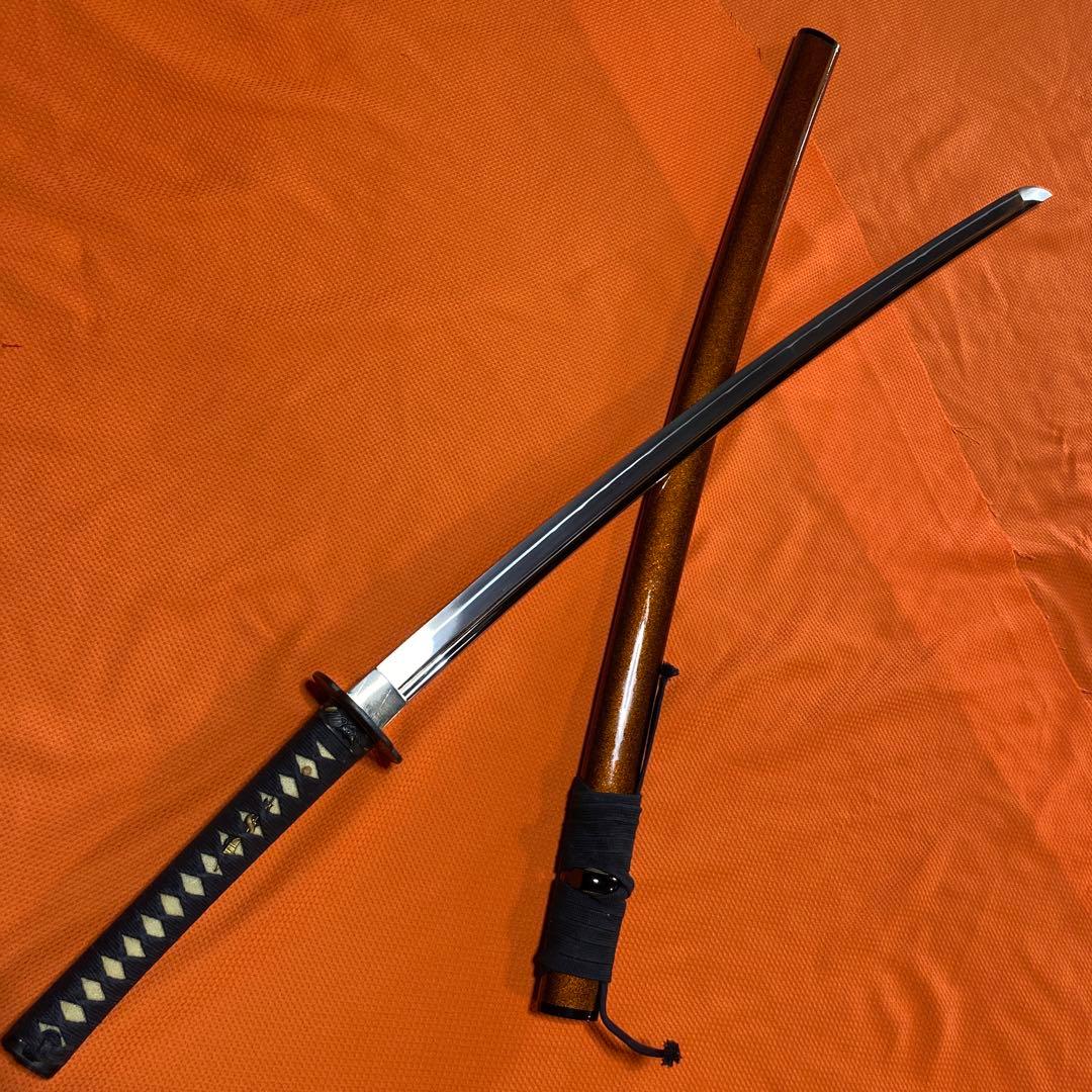 高級居合大刀 黒柄 金塗梅図木瓜黒鍔 梨地呂鞘