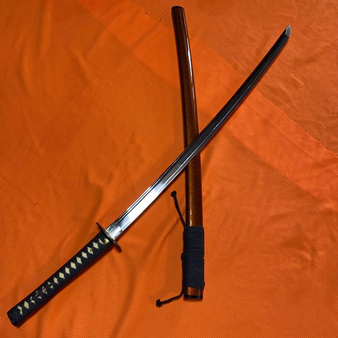 高級居合大刀 黒柄 金塗梅図木瓜黒鍔 梨地呂鞘