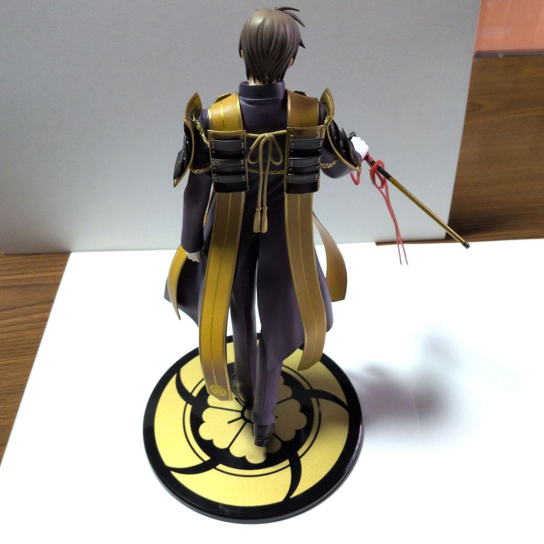 刀剣乱舞-ONLINE- へし切長谷部 1/8スケールフィギュア