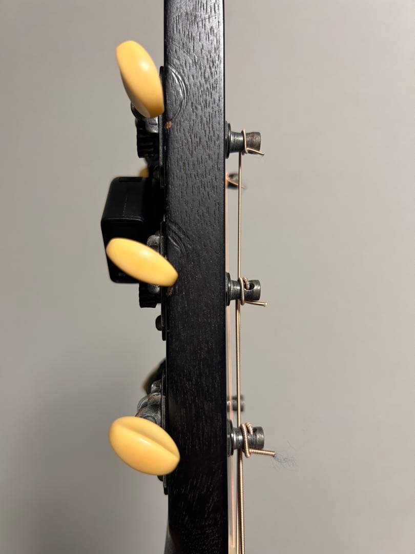 Martin 000-17E リペア歴あり