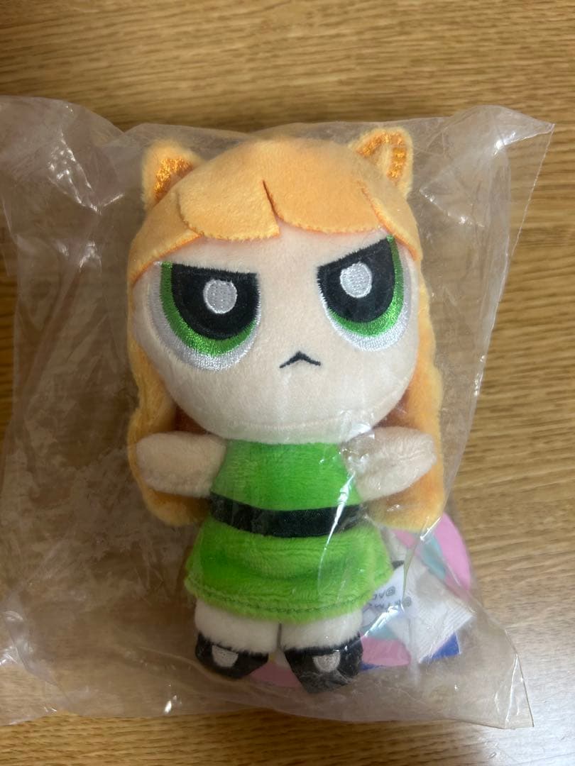 NewJeans ヘリン パワパフ ミディアムぬいぐるみ