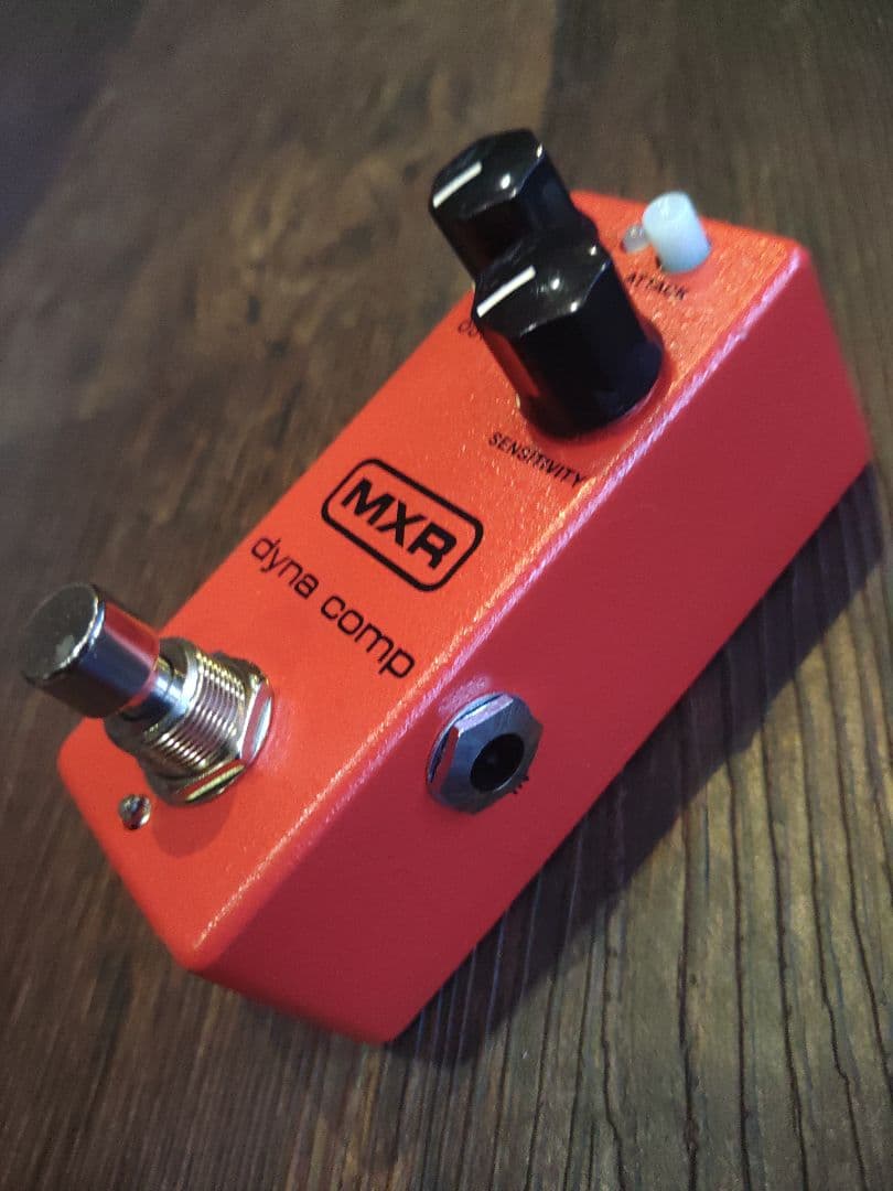 〓新品同様〓 MXR Dyna Comp mini