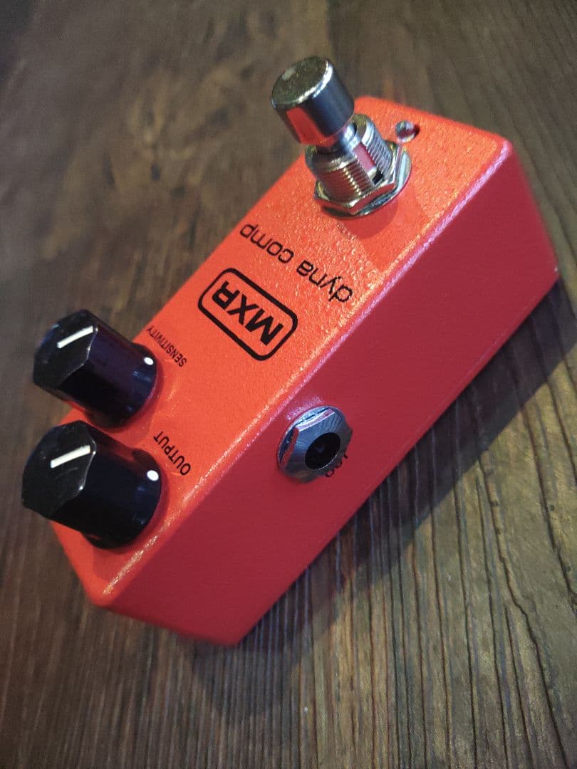 〓新品同様〓 MXR Dyna Comp mini