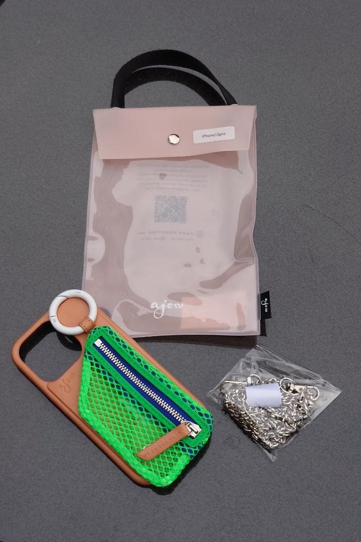 ajew メッシュデザイン iPhone15proケース 　☆R53☆中。