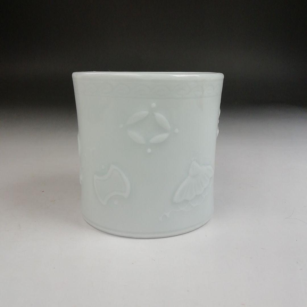 Ｗ２８５　蓋置　『平戸焼』『白磁　宝尽くし』『悦山 造』　共箱　茶道具