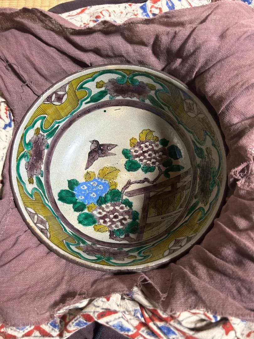 九谷焼　再興九谷　松山窯　鉢