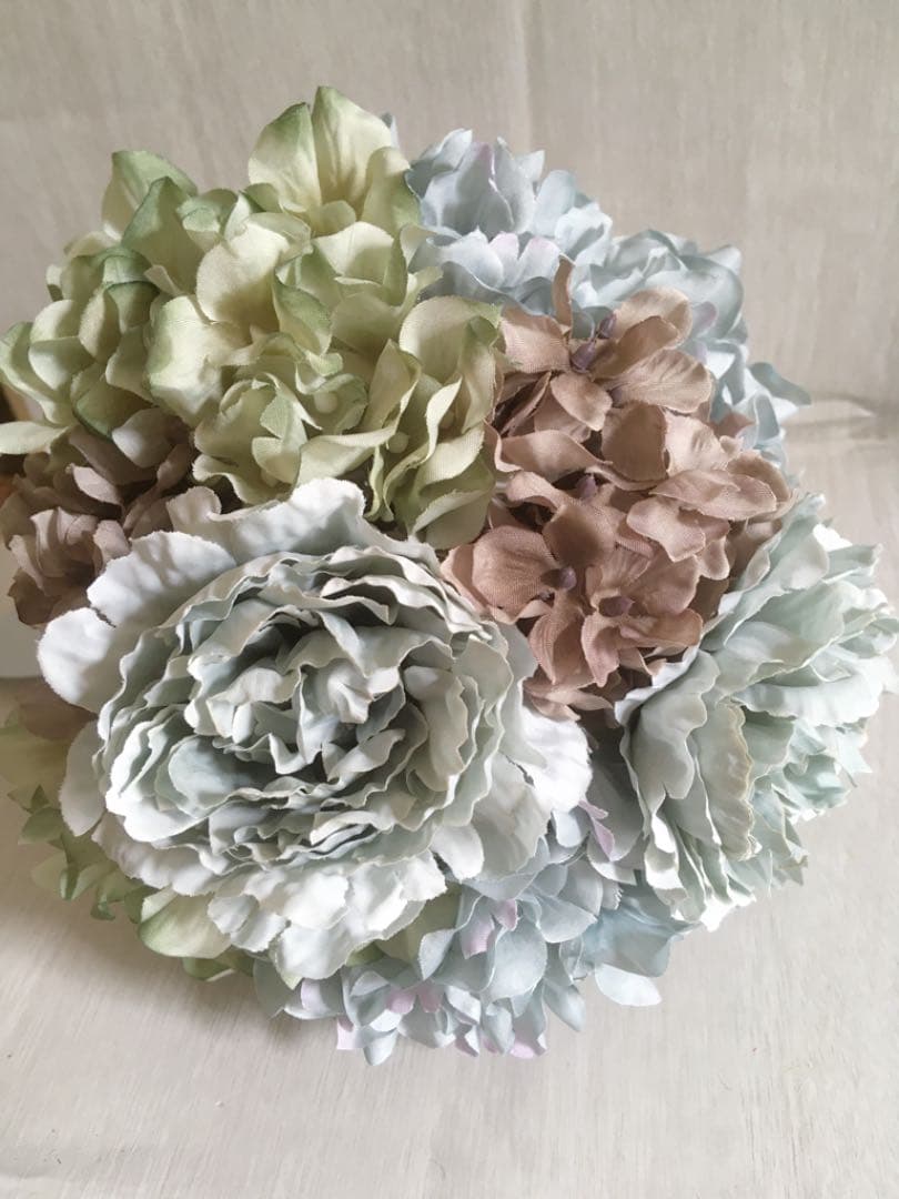 ブライダルブーケ・ブートニア アジサイ 造花ブーケ クラッチブーケ