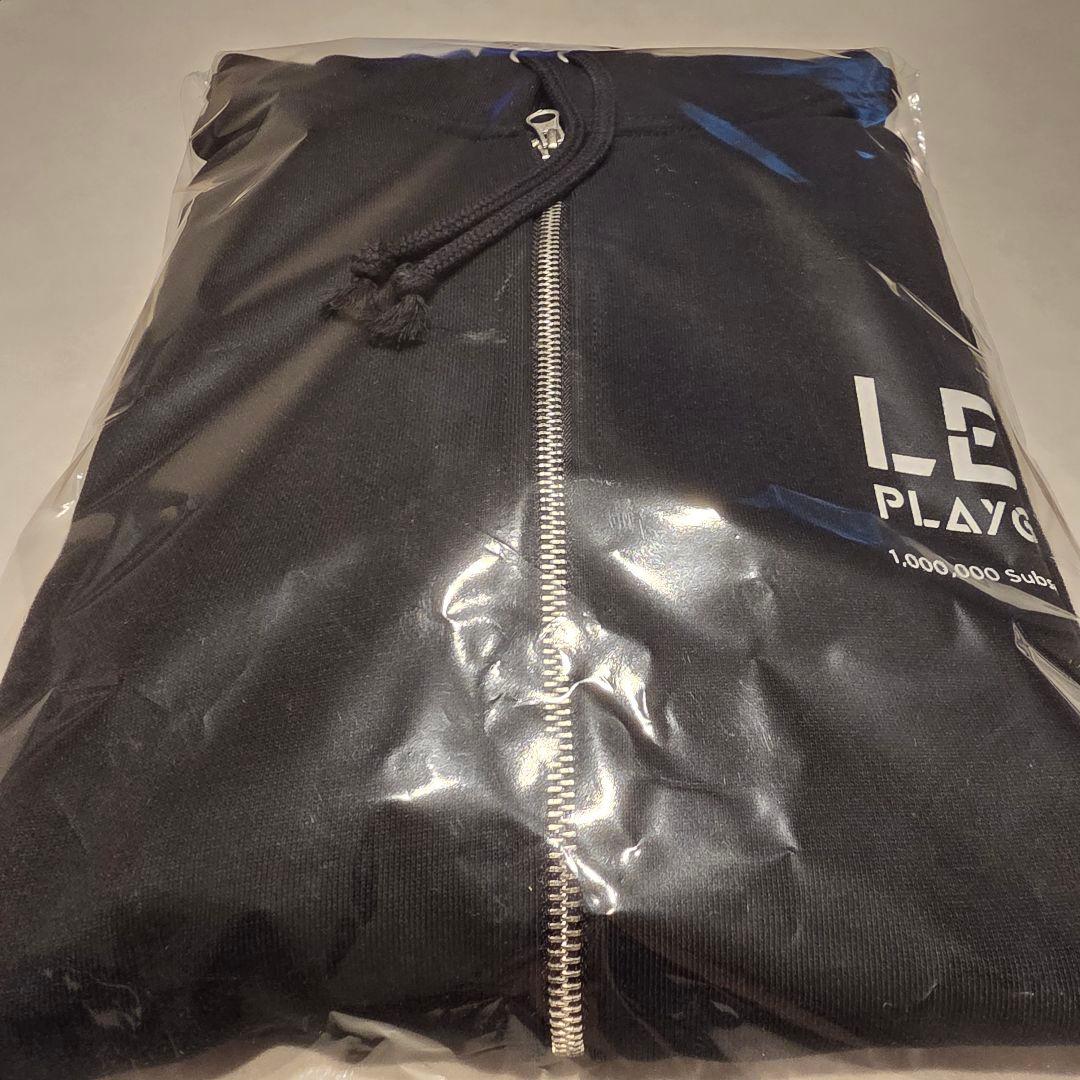 新品 山田涼介 ジップバーカー LEOの遊び場