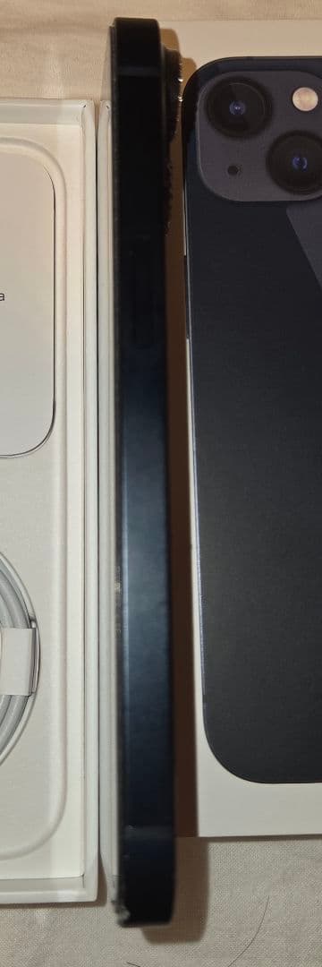 Apple iPhone 13 128GB ミッドナイト