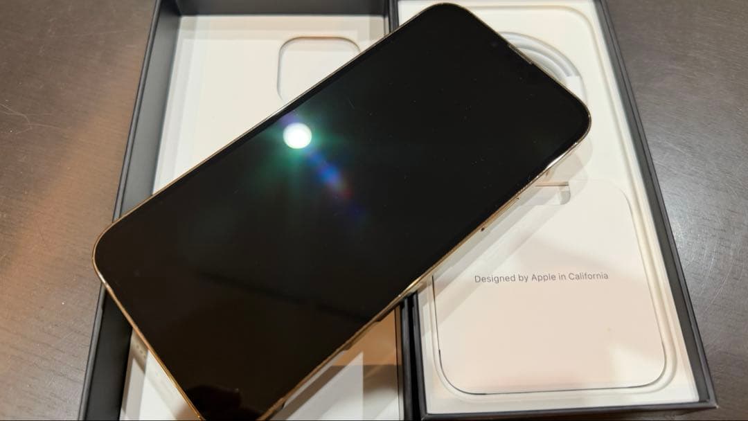 美品　iPhone 13 Pro Max 256GB ゴールド 即購入大歓迎