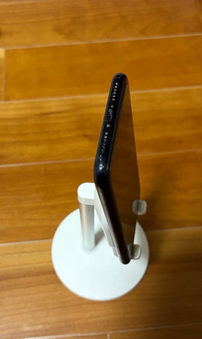 Apple iPhone XR ブラック 本体　AirDrop⭕️