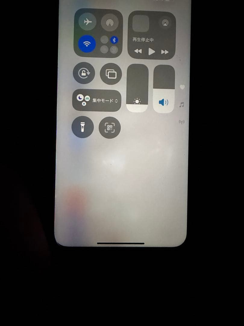 Apple iPhone XR ブラック 本体　AirDrop⭕️