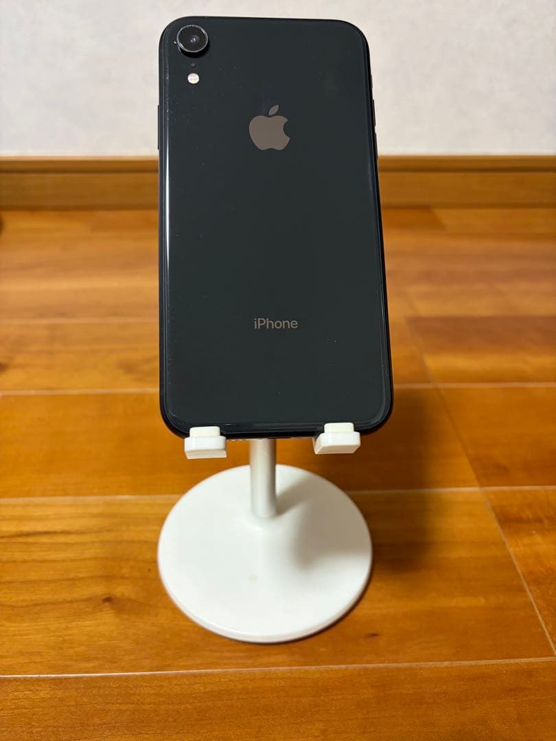 Apple iPhone XR ブラック 本体　AirDrop⭕️