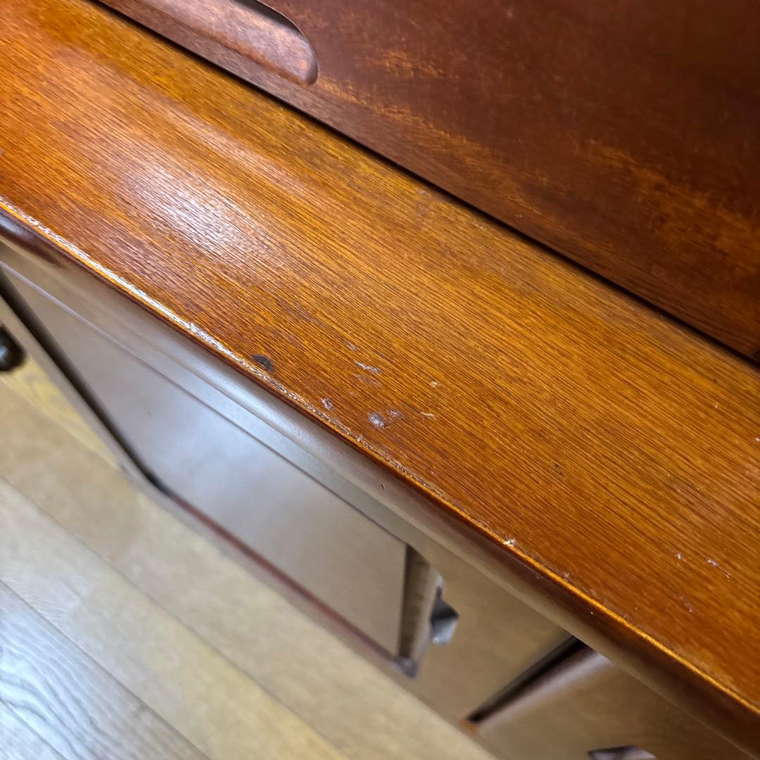 食器棚　レトロ