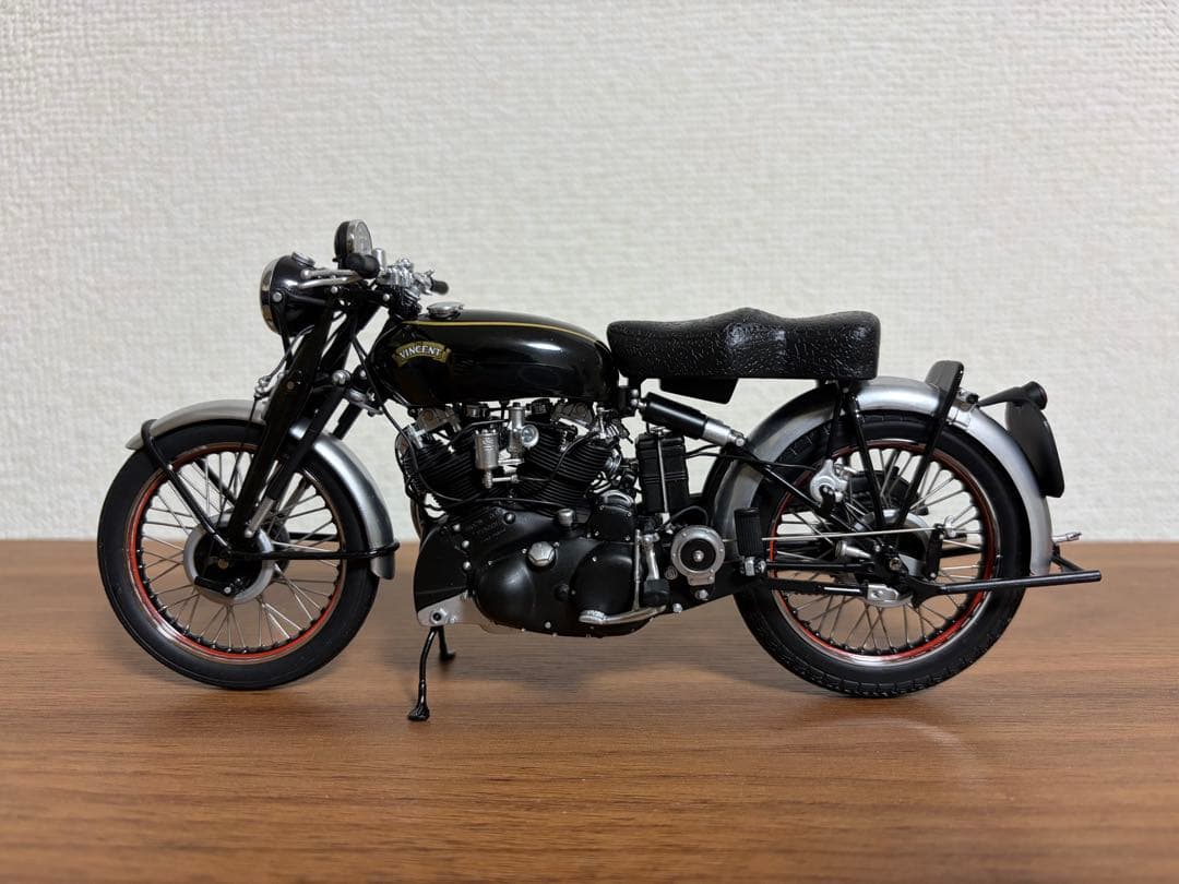 希少　ミニチャンプス 1/12 Vincent Black Shadow