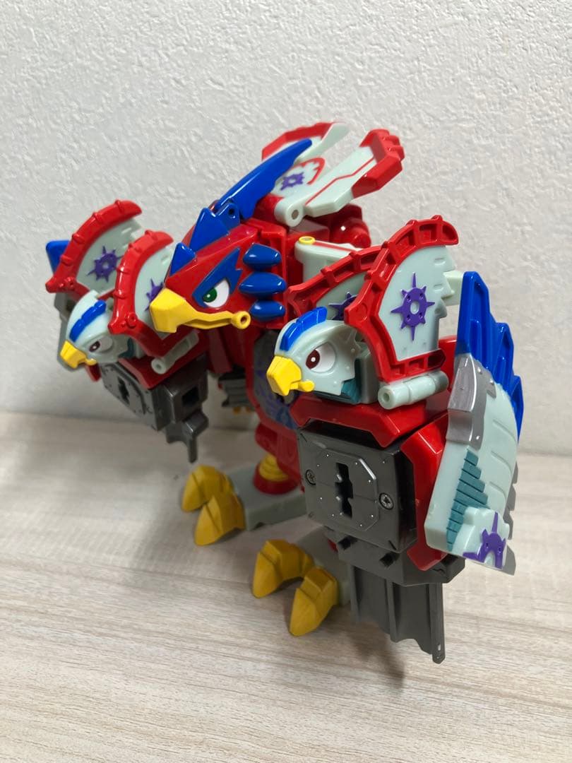 現状品　キーボッツ　メタルファルコンキャッスル　封印城の秘密 04 バンダイ