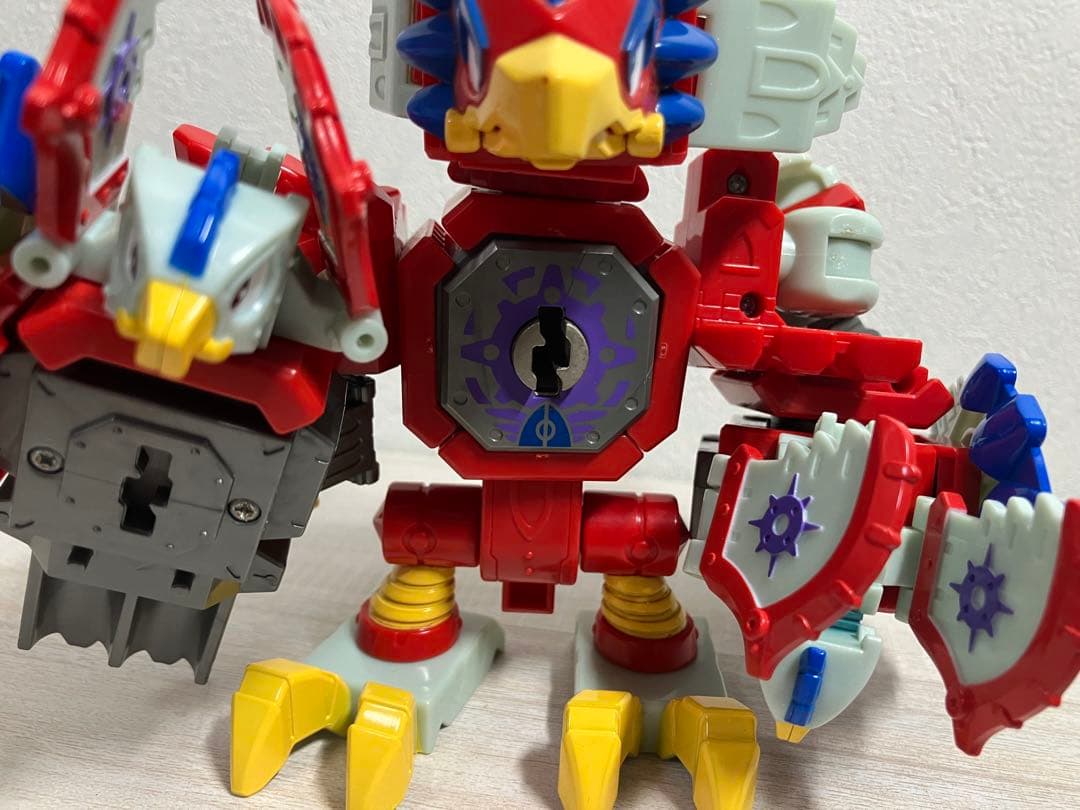 現状品　キーボッツ　メタルファルコンキャッスル　封印城の秘密 04 バンダイ