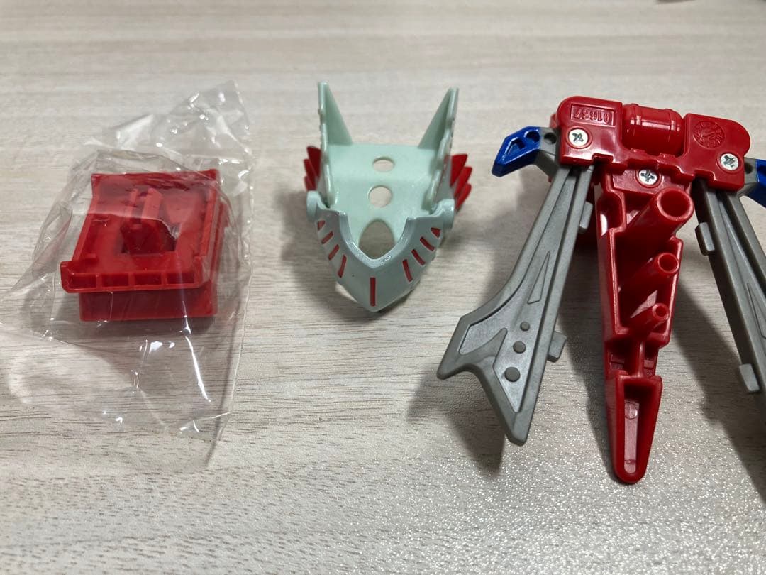 現状品　キーボッツ　メタルファルコンキャッスル　封印城の秘密 04 バンダイ