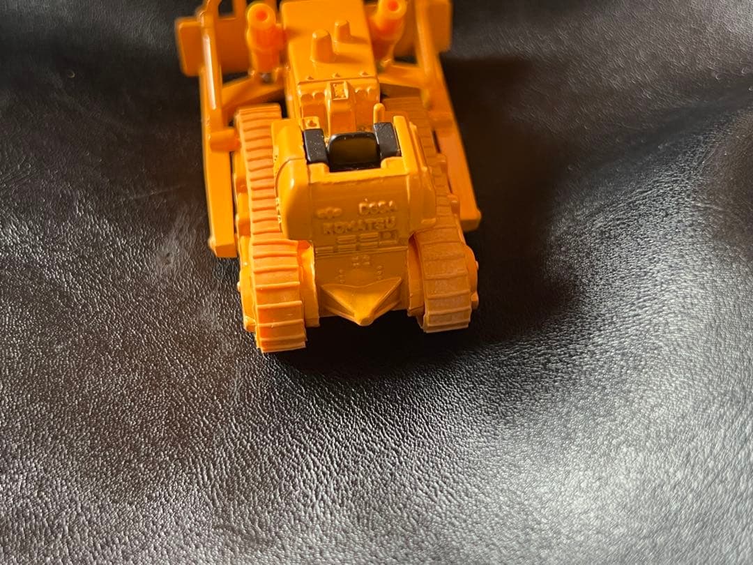 トミカ 小松 D65A レーキドーザ 1/87 日本製 黒箱