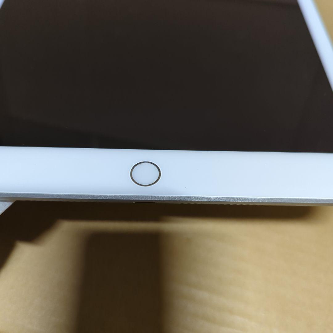レ*ジ様 Apple iPad 第8世代Wi-Fi+Cellular 32GB