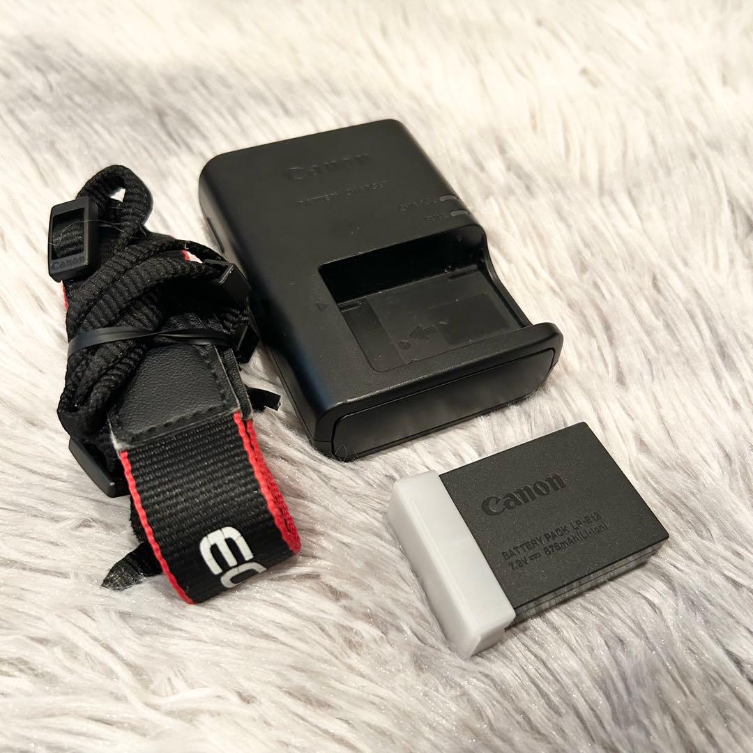 【大人気モデル】 CANON EOS Kiss M ダブルズームレンズキット