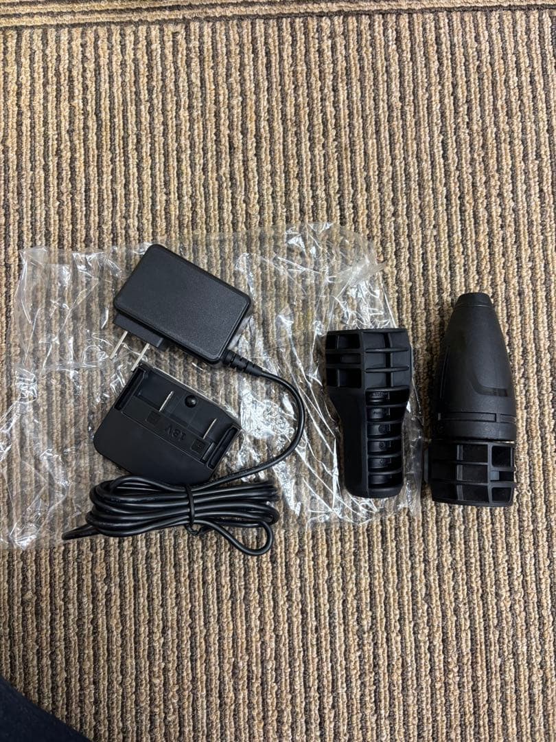 ケルヒャーモバイル高圧洗浄機 KHB 6 バッテリー付き　展示未使用品