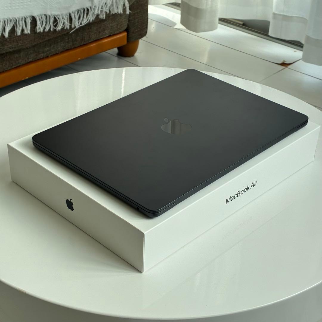 MacBook Air 13インチ M4 2025年モデ ル