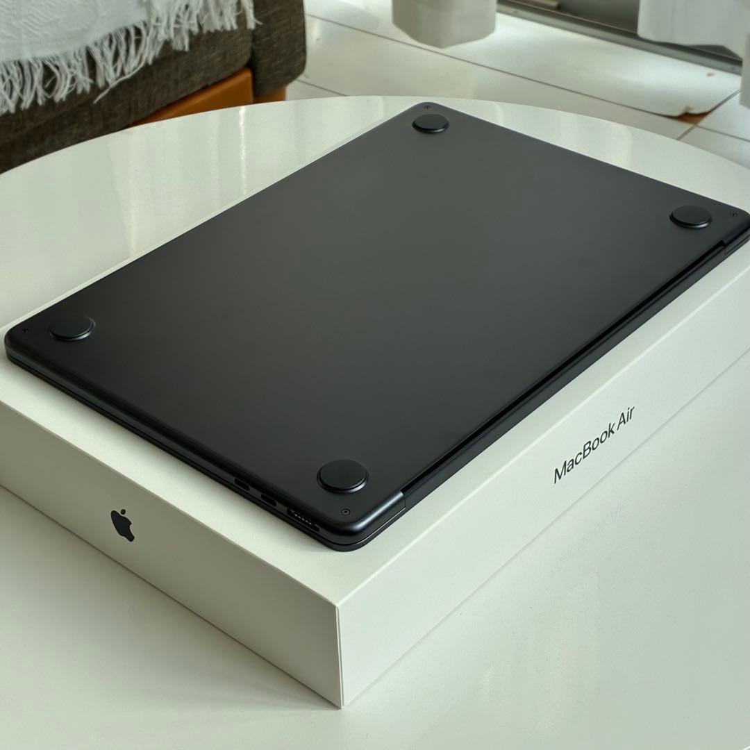 MacBook Air 13インチ M4 2025年モデ ル