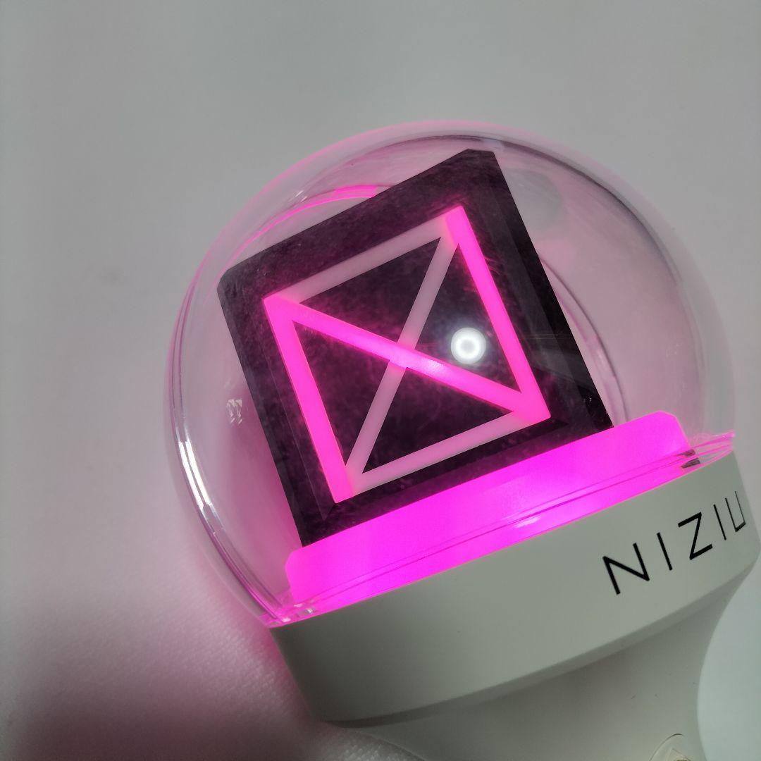 NiziU オフィシャルライトスティック　動作OK　中古