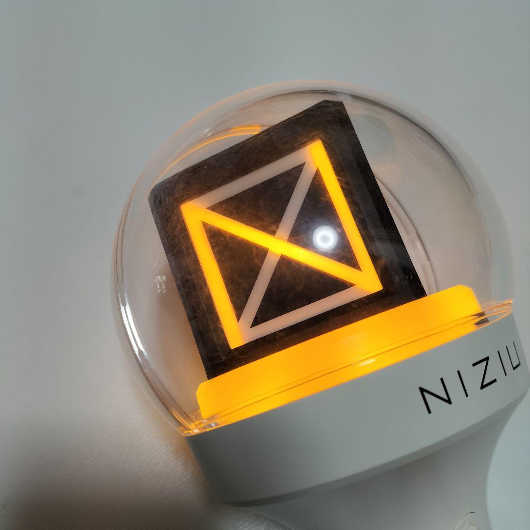 NiziU オフィシャルライトスティック　動作OK　中古