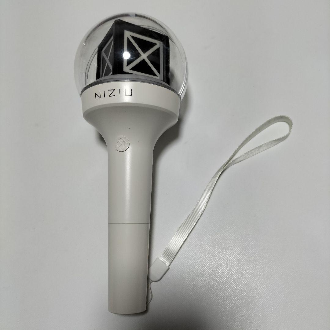 NiziU オフィシャルライトスティック　動作OK　中古