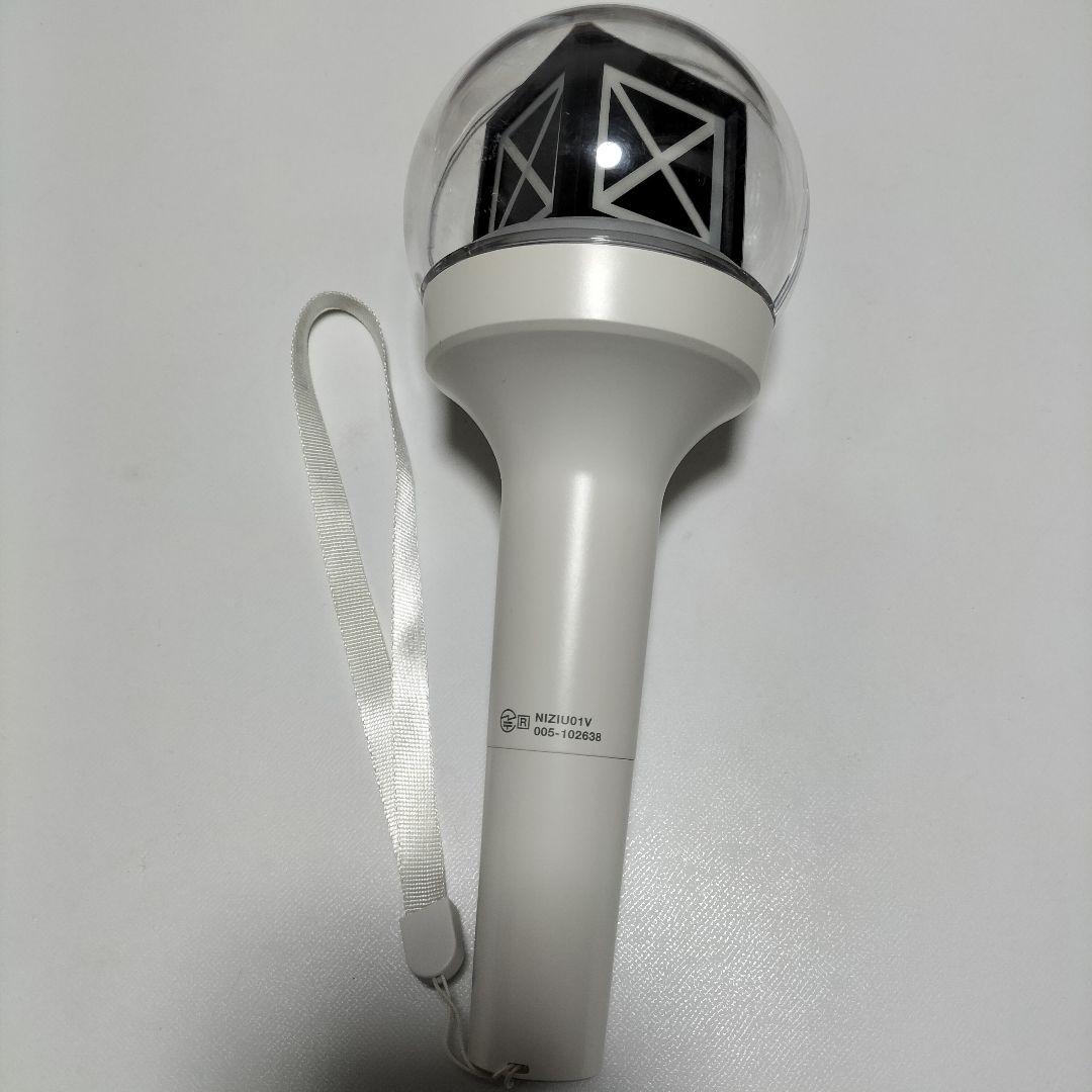 NiziU オフィシャルライトスティック　動作OK　中古