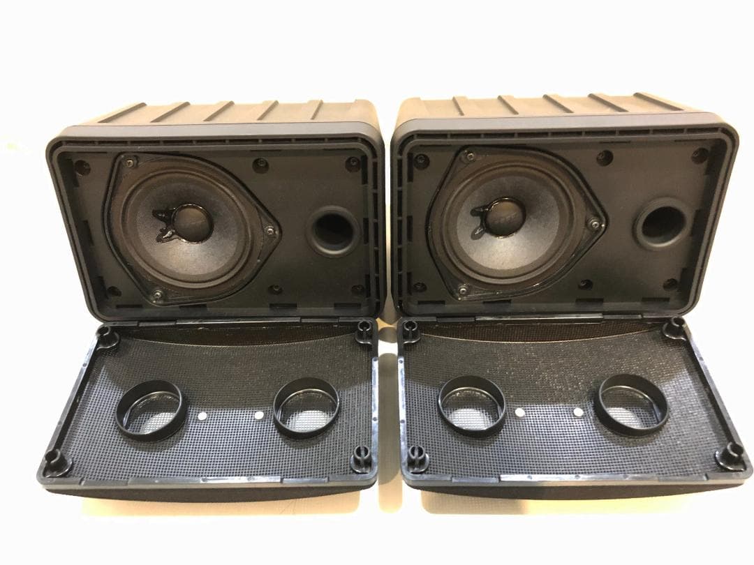 BOSE (ボーズ) 101MMG 2台＋壁掛け用ブラケット