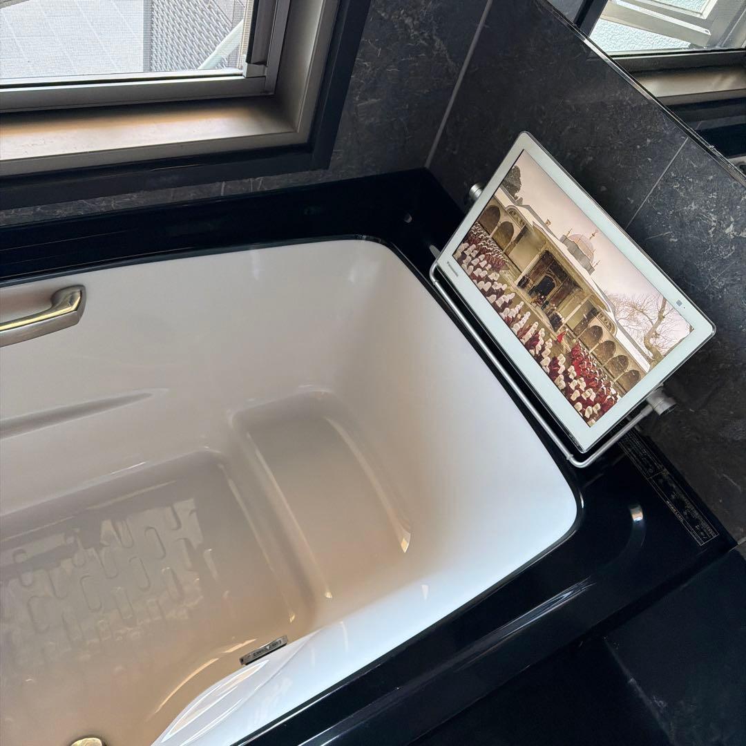 美品Panasonic ポータブルテレビ VIERA UN-15TD7