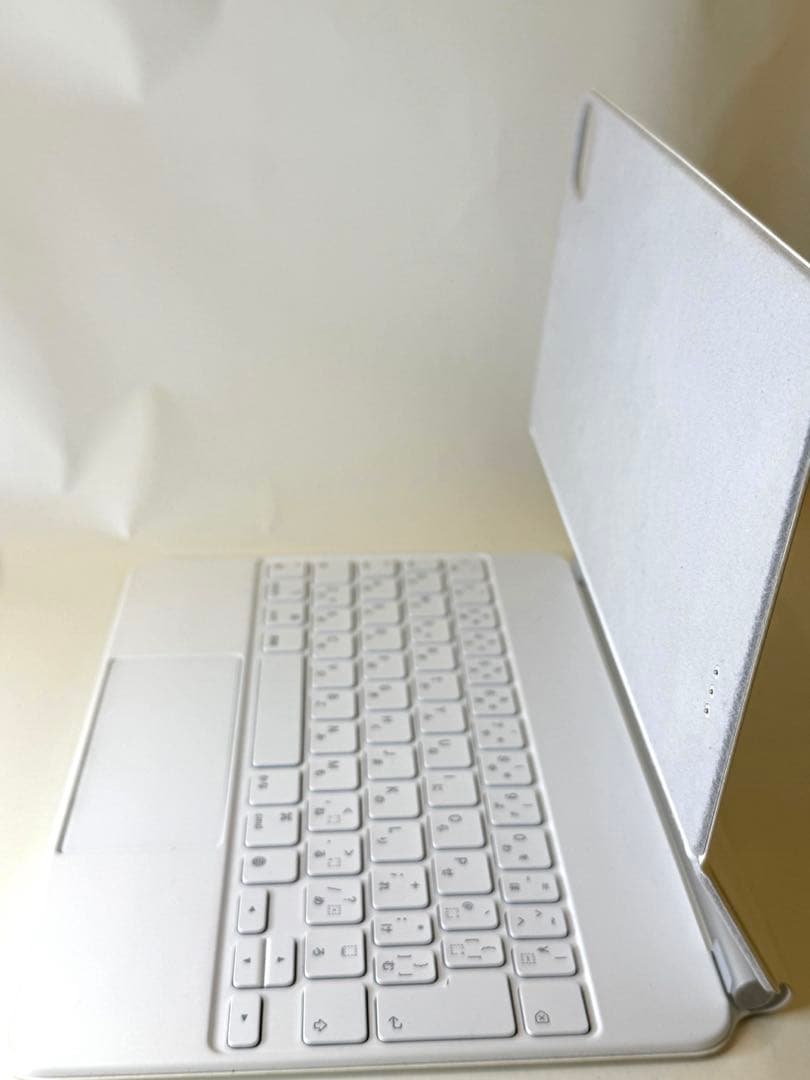 【美品・白】Apple Magic Keyboard 11インチ用A2261