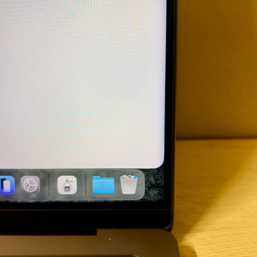 【美品】MacBook Pro (M1 Pro, 14インチ) 1TB 32BG