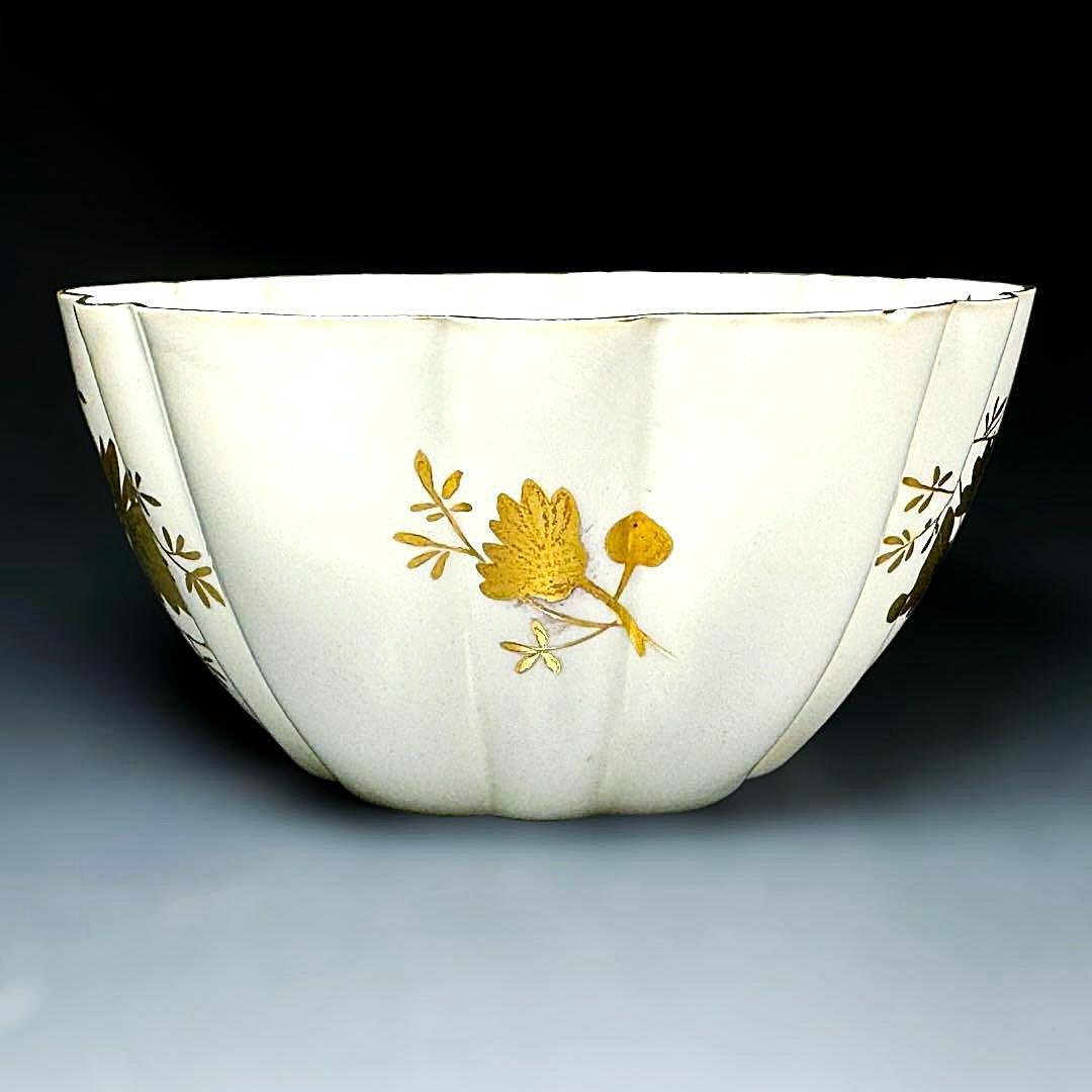 ■19世紀 英国 フォリー(ワイルマン シェリー)金彩 菊花装飾 シュガーボウル