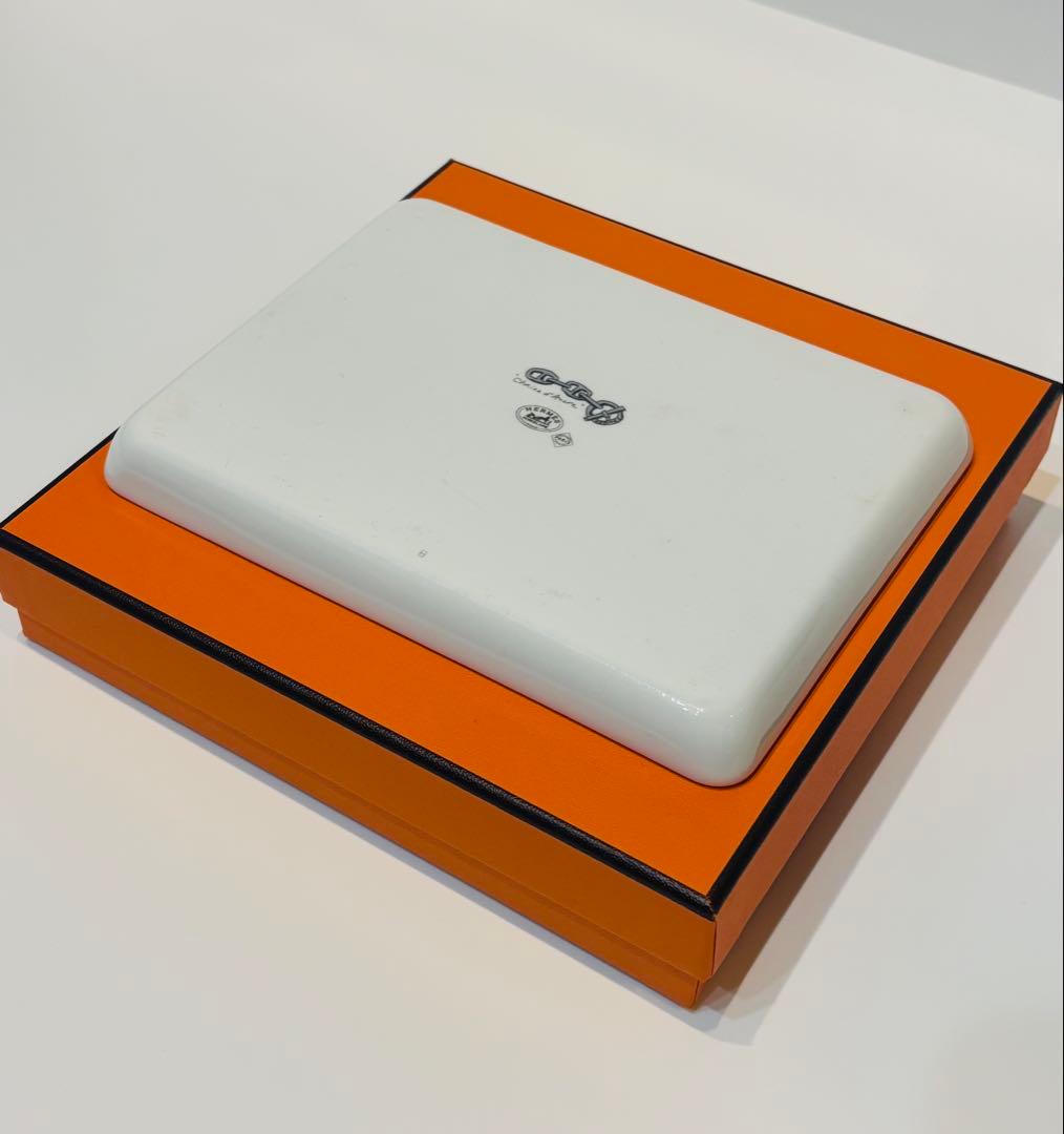 HERMES エルメス　シェーヌダンクル　トレー プラチナ 皿 食器 小物入