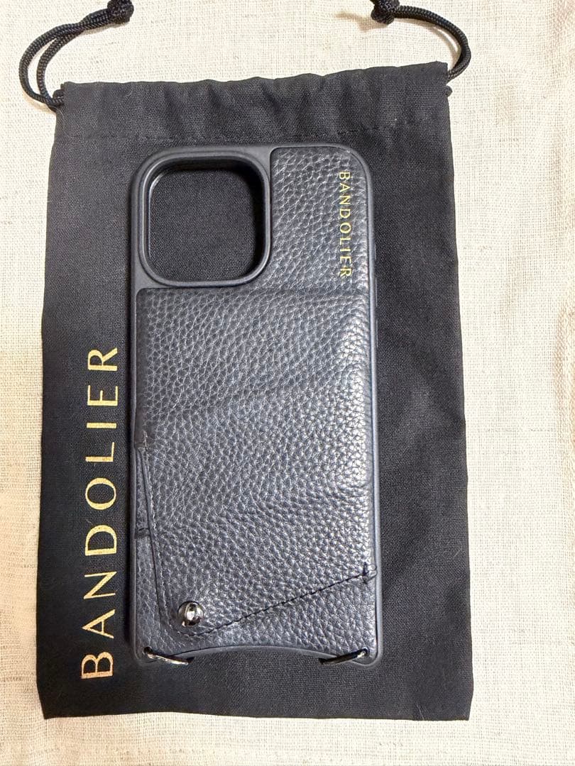 BANDOLIER iPhone16 ProMax バンドリヤー　EMMA