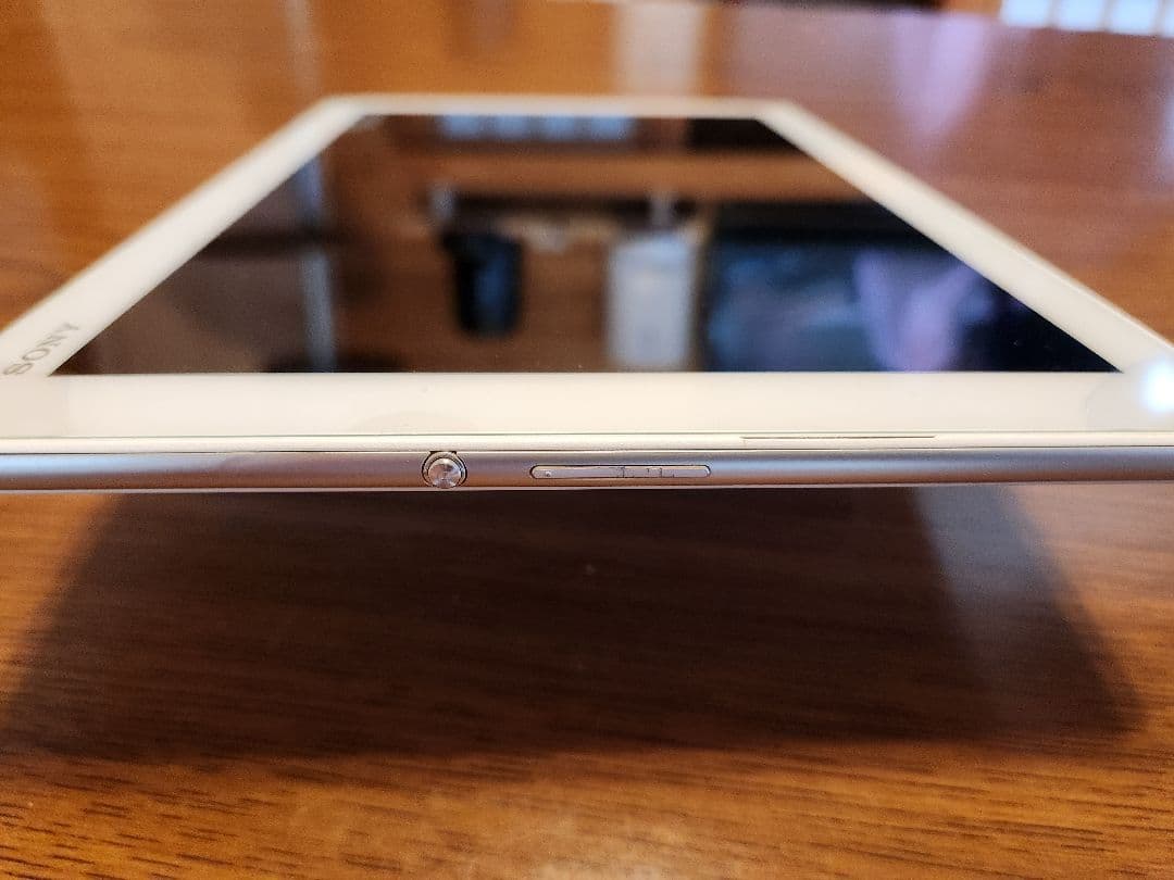 SONY Xperia Z4 SO-05Gタブレット docomo