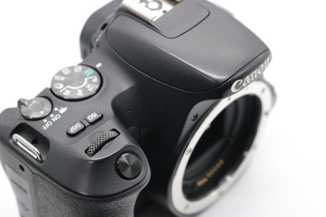 美品 【Canon EOS Kiss X9 ダブルレンズセット】 安心保証あり