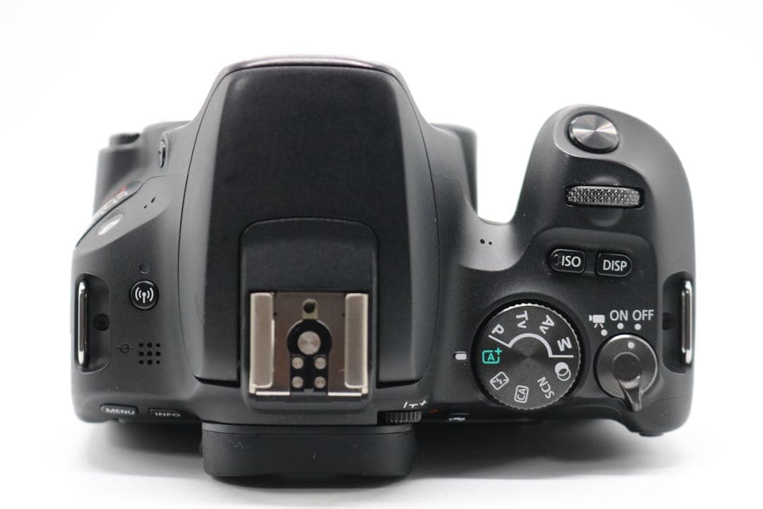 美品 【Canon EOS Kiss X9 ダブルレンズセット】 安心保証あり