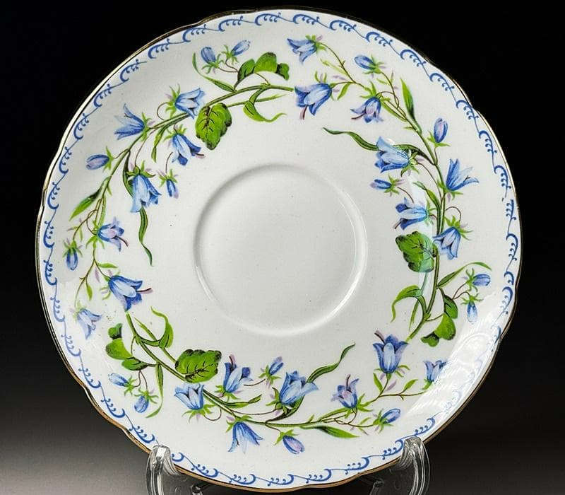 アンティーク シェリー 金彩 【ヘアベル】 キャビネットトリオ カップソーサー