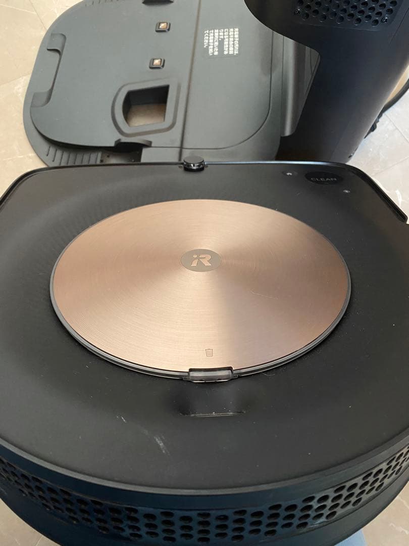 【美品・動作確認済】ルンバ s9+ 自動ゴミ収集付きモデル／上位機種Roomba