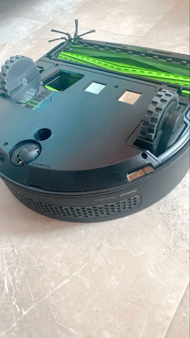 【美品・動作確認済】ルンバ s9+ 自動ゴミ収集付きモデル／上位機種Roomba