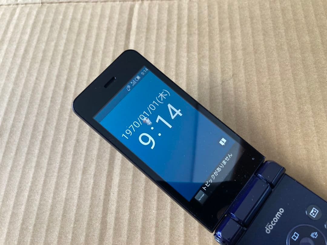 美品 K587 ドコモ AQUOSケータイ SH-02K ガラホ simフリー