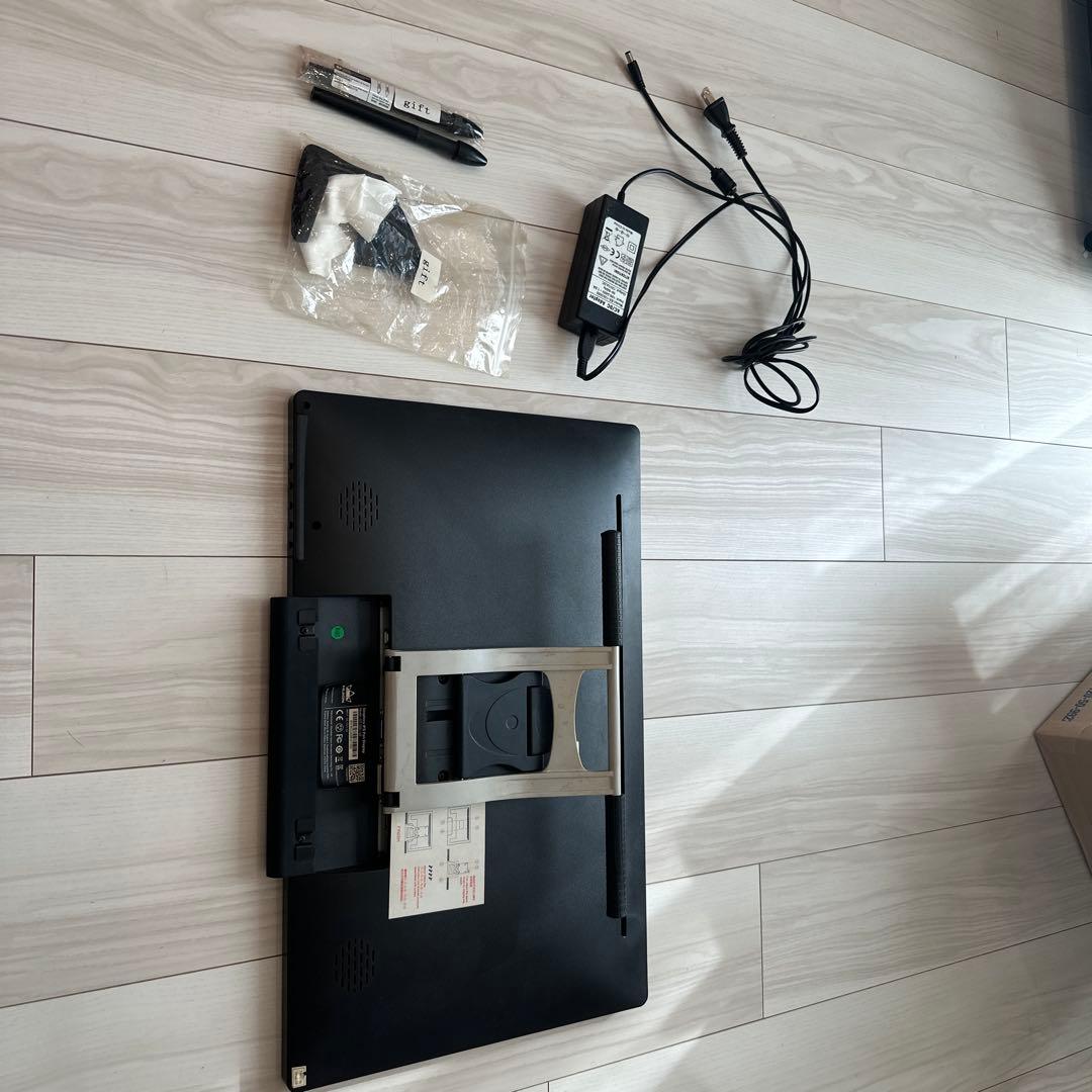 HUION GT-220 V2 21.5インチ液タブ