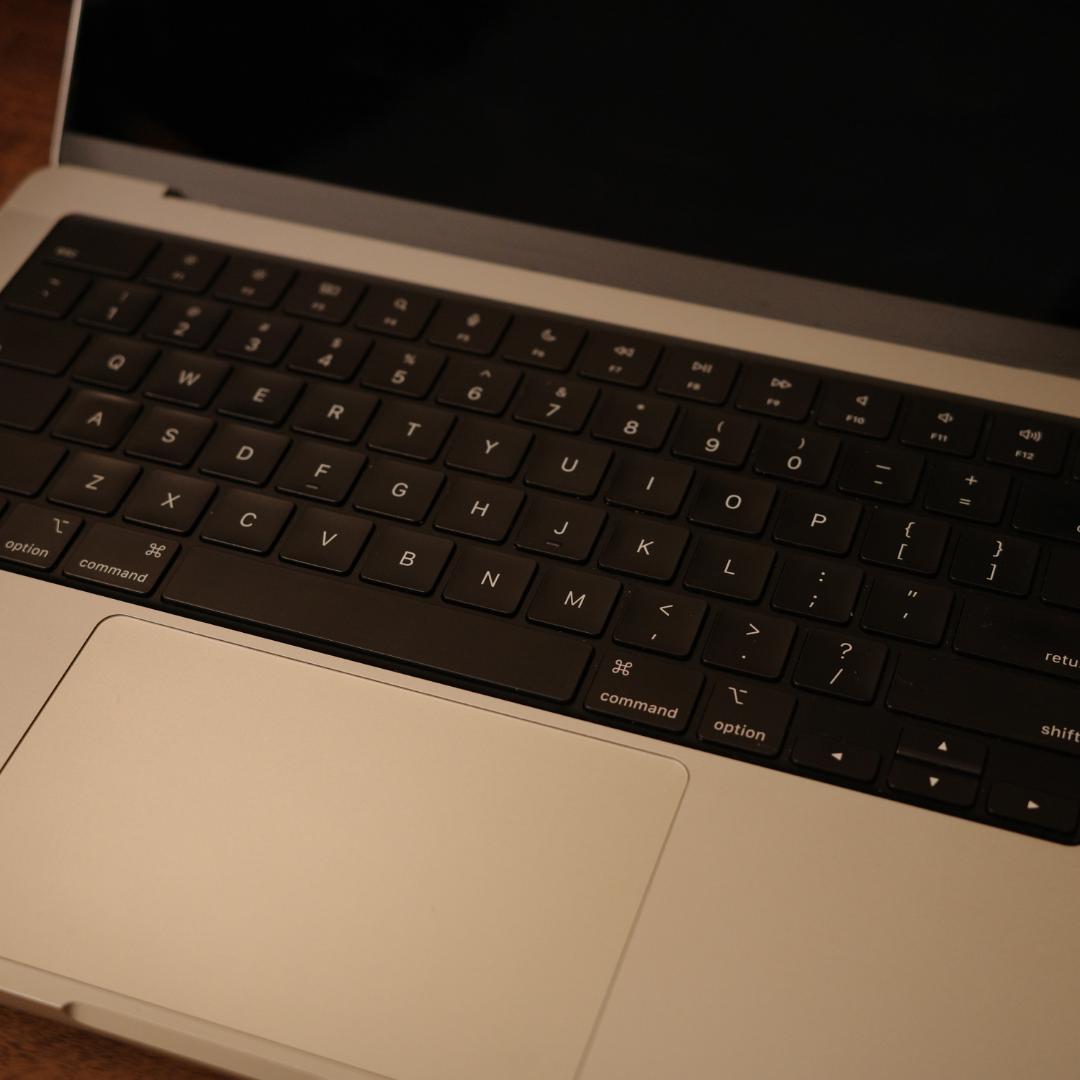 M1 Pro MacBook Pro (16GB/1TB/USキーボード)