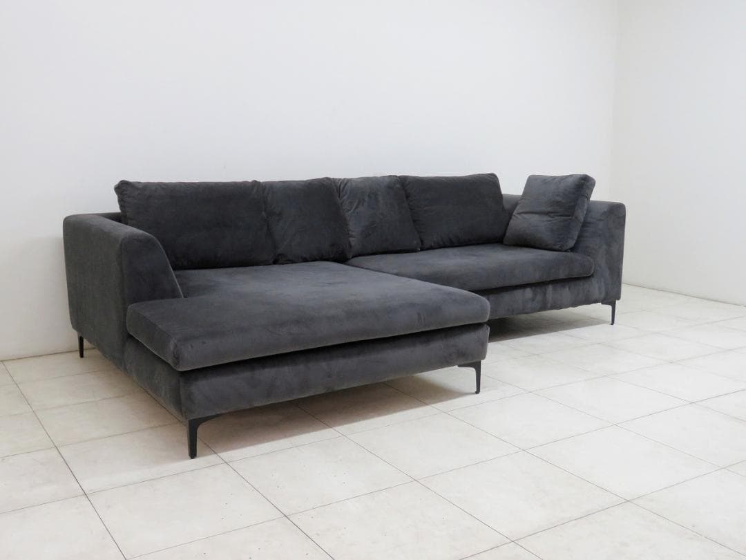 ドイツ KARE ジャンニ グレーブラック コーナーソファ 459,800円